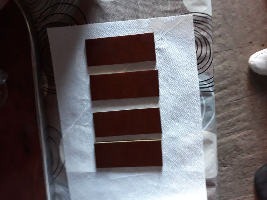 Paleti pentru mulgatori lapte si avem diferite modele