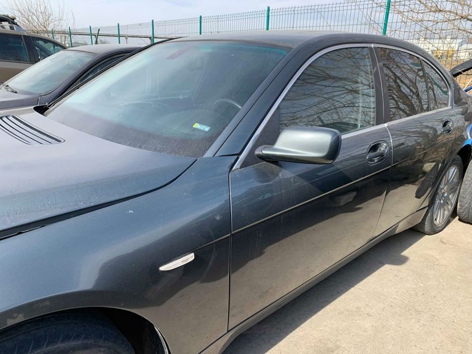 Dezmembrez piese bmw seria 7 e65 e66 facelift