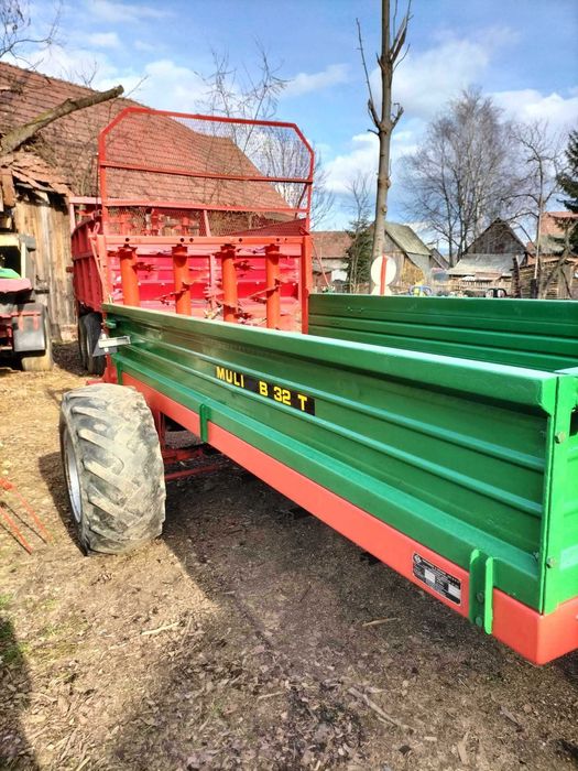 Mig remorca de imprastiat gunoi 4 tone MULI
