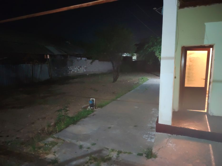 Продаётся участок на Янгибазаре