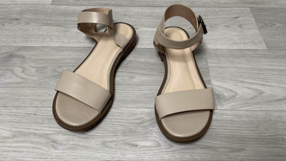 Сандалии их экокожи