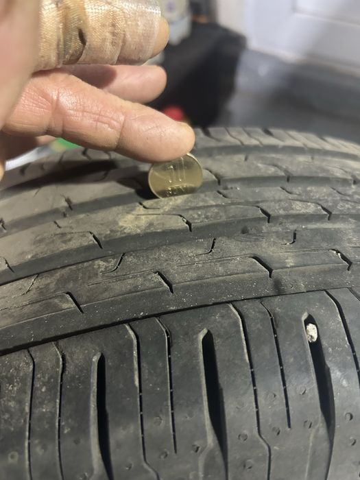 Anvelope vara 250 Ron bucata