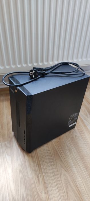 Calculator Acer I5-8400 8GB RAM GTX 1050 500GB Stocare SSD+HDD