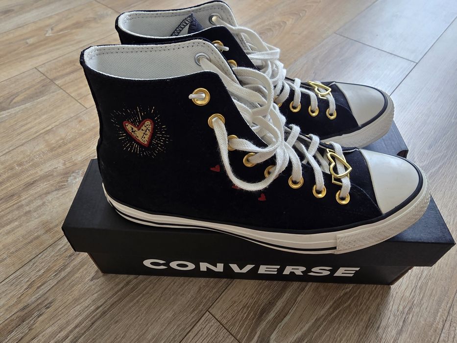 Converse високи кецове