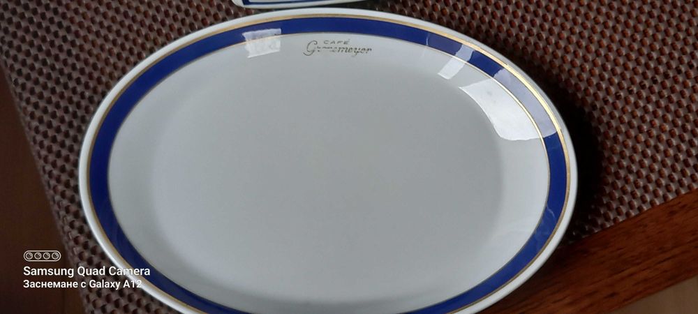 Сет за кафе и сладки+кутия за подправки