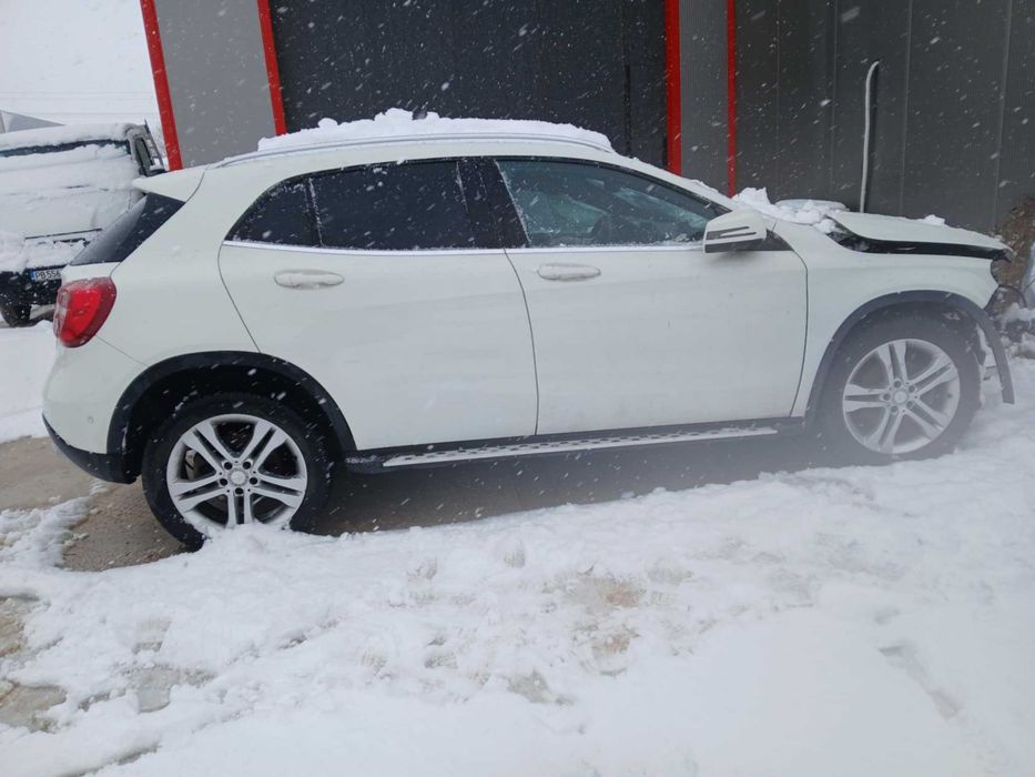 Мерцедес GLA 200 CDI 4 Matic  . На части