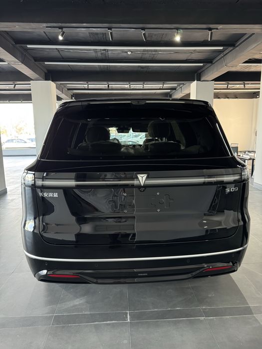 Deepal s09 full gibrid 2026 res 300 km