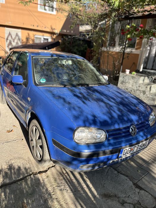 Vând golf 4 1.4 benzină