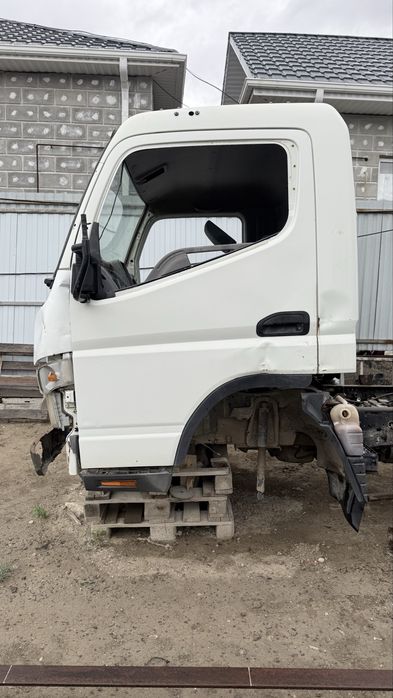 Продам Митсубиси кантер фусо