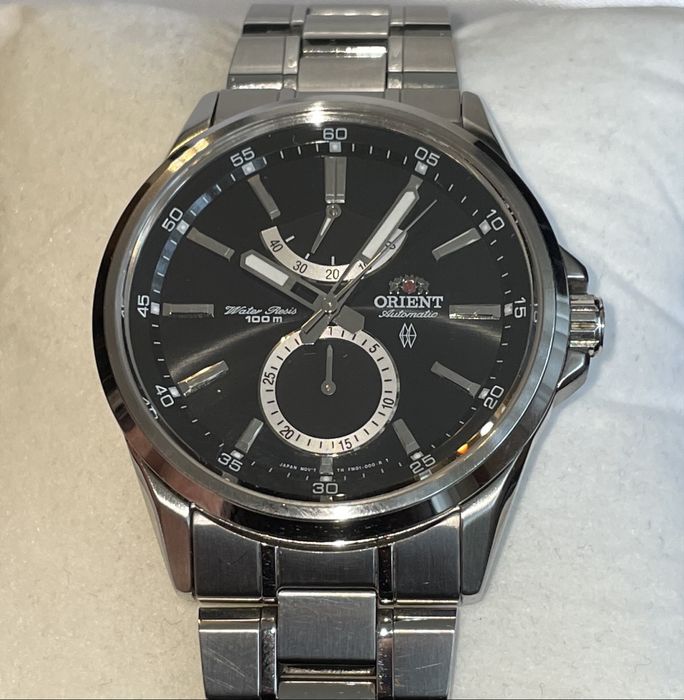 Ceas Orient Automatic, mecanism frumos decorat