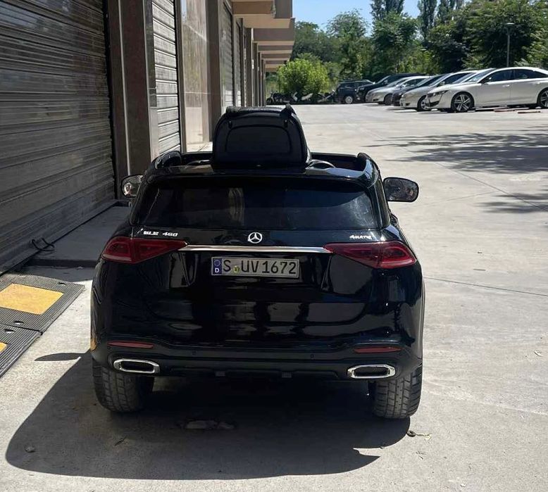 Детска Електрическа кола Mercedes GLE 450