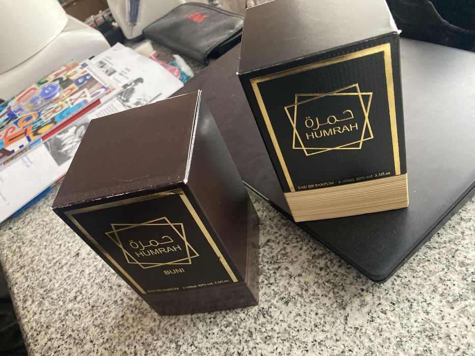 Парфюми унисекс два различни вида.