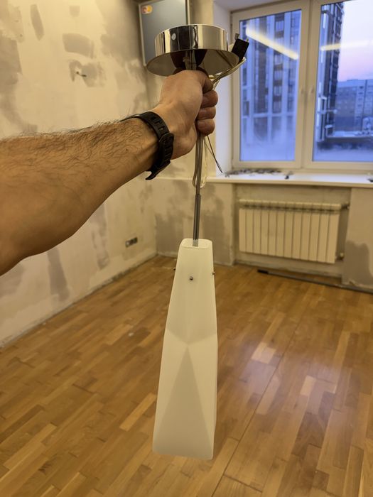 Люстры в прихожую