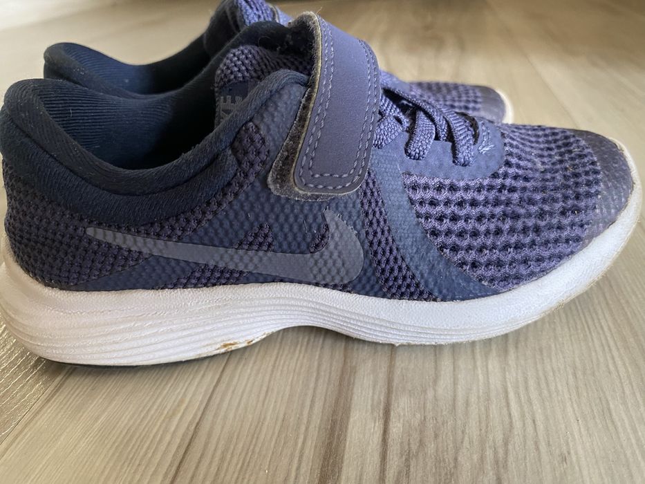 Маратонки Zara- HM—20 номер / Nike 30 номер / zara бели 28 номер