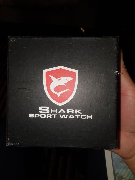 Продам часы shark sport watch