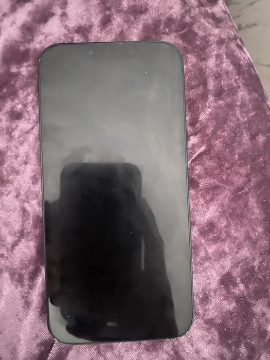 Продаеотся айфон 13