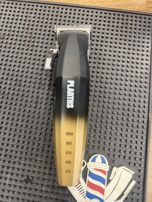 Професионална машинка за подстригване PLARTHS