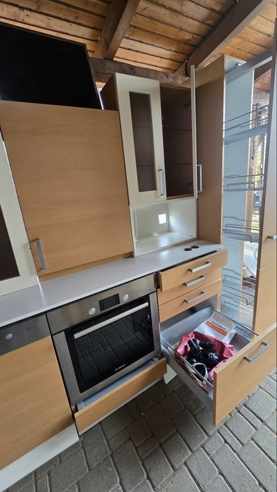 Mobila bucătărie ewe cu electrocasnice Bosch /Liebherr