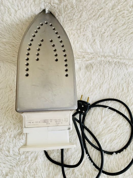 Утюг бытовой Philips