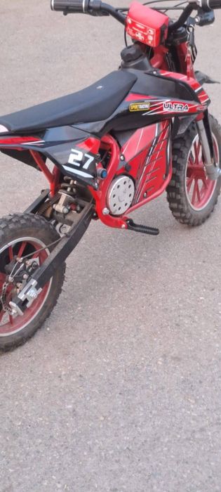 Електрически скутер