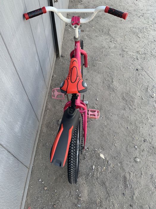 Продам велосипед, размер колеса 16.