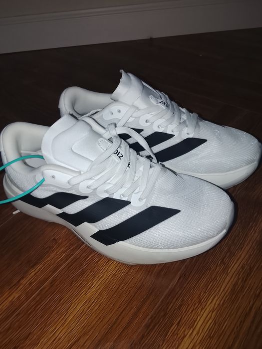 Продам кросовки adidas adizero