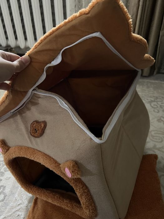 Домик для кошек и собак