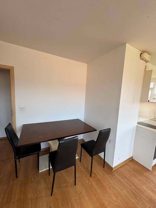 Продажба 2-стаен гр. Севлиево - гр. Севлиево 68m²