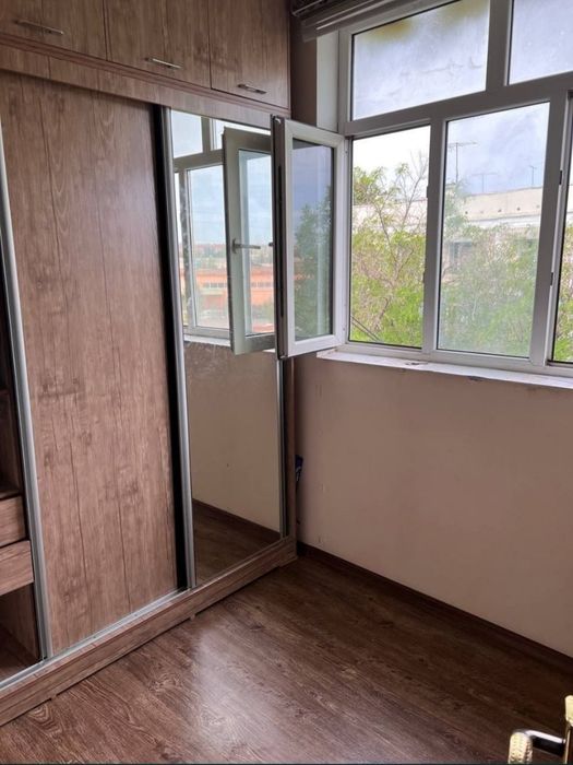 1 хонали уй сотилади холати яхши