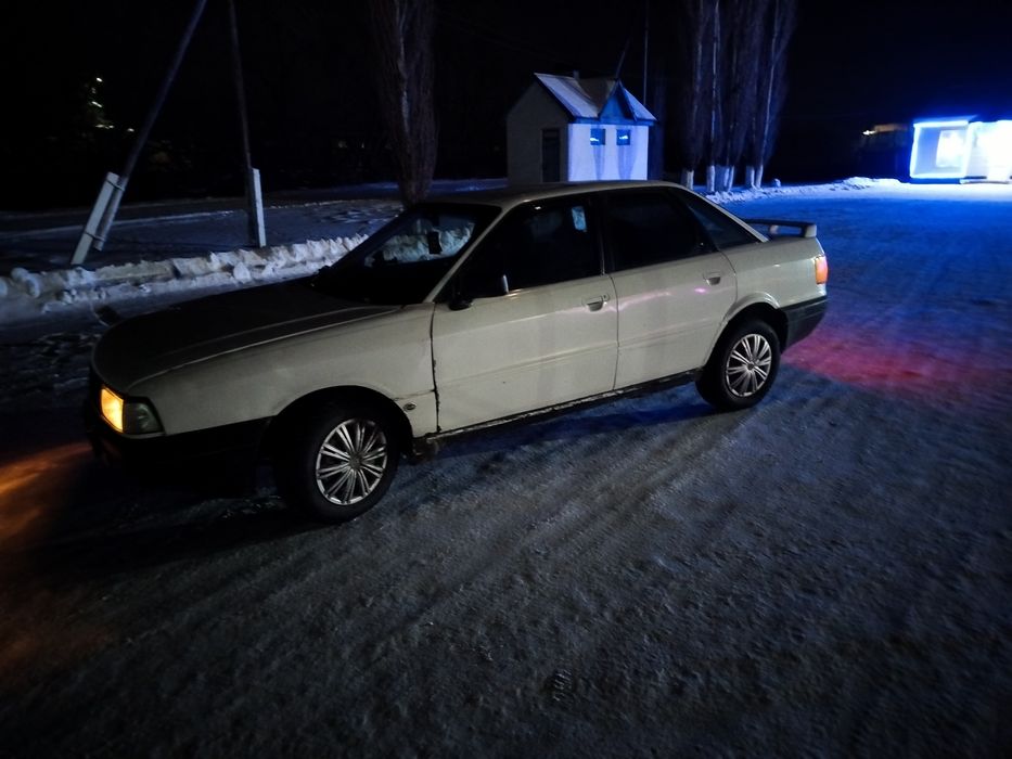 Продам ауди 80 б3