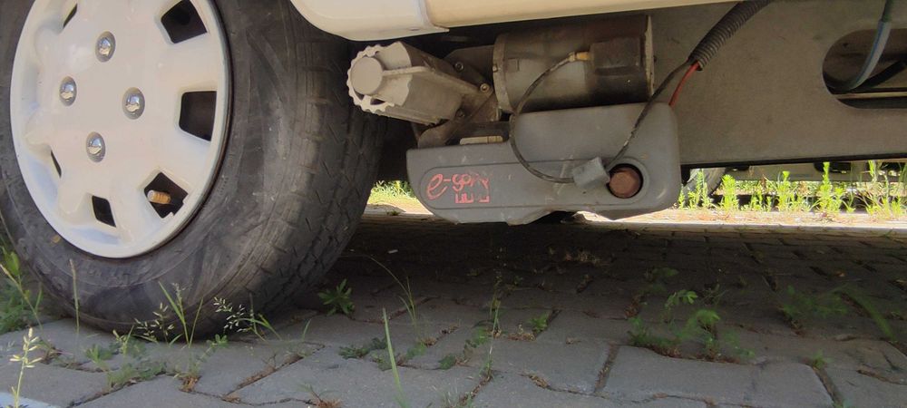 Каравана Avondale RIALTO 390-2