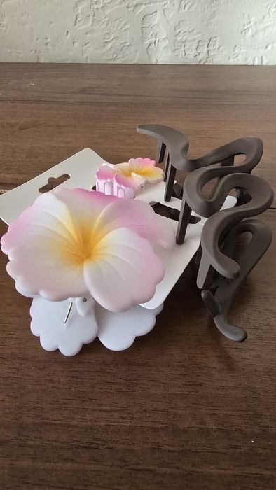 Заколки-крабы продам