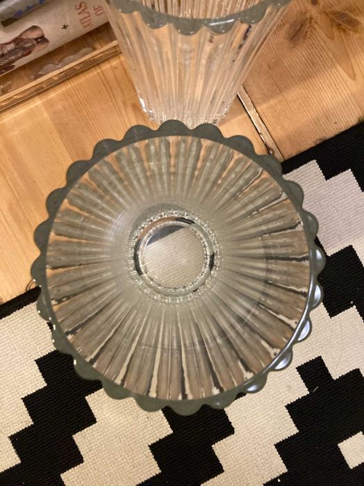 Vaze vaza Franta marime medie mare sticla cristal retro pereche 2 buc