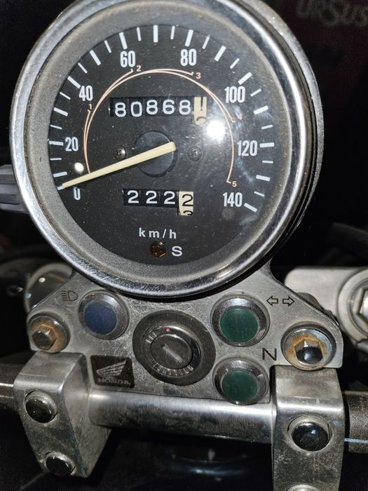 Honda  Rebel 250 cmc absolut totul original,negociabil