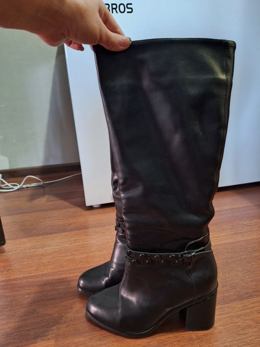 Красивые Кожаные сапоги