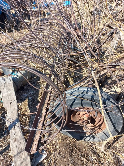 Телешка ПТС~4 Грабли 6 метровые