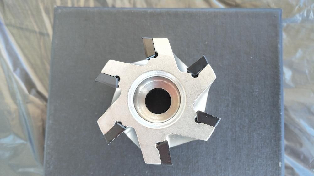 дорникова фреза със сменяеми пластини SDNT-09