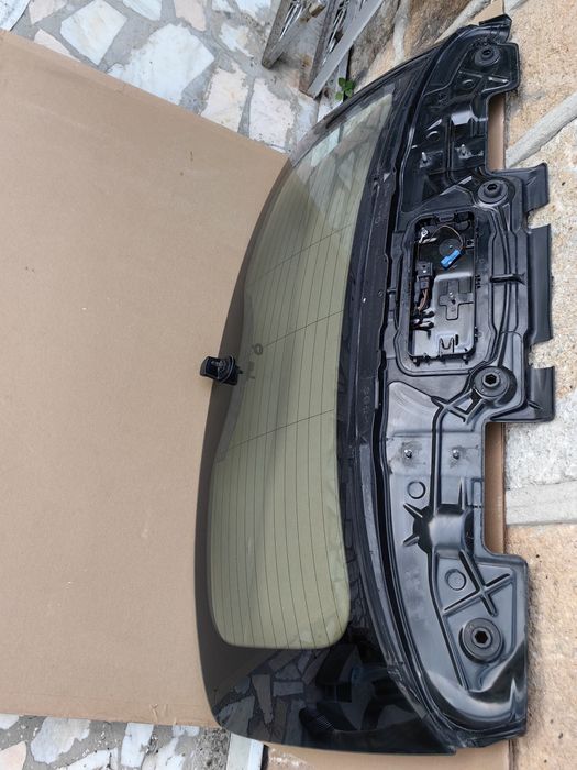 BMW Seria 3 F31 - Luneta Haion, Eleron