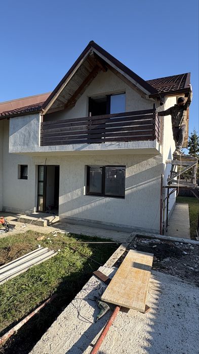 De vanzare casa p+m  in Moara Greci