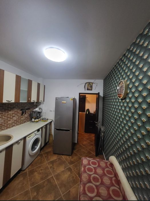 Închiriez apartament o cameră Rediu  Iași