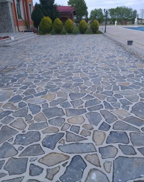 pavaj din piatra naturala diferite timpuri