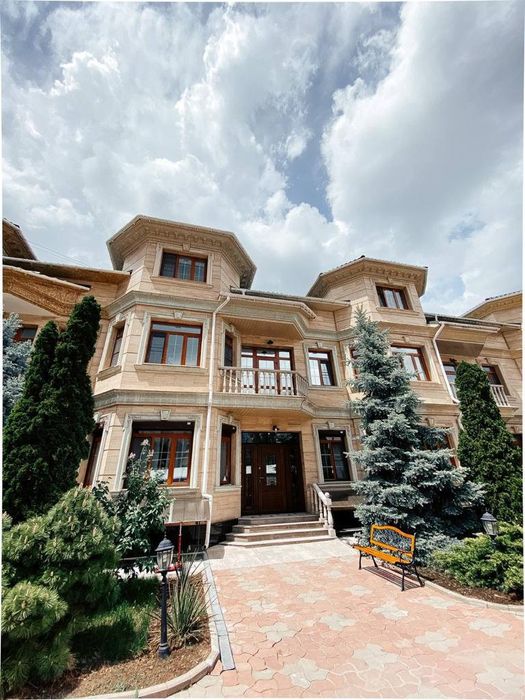 Услуги Риэлтора . Квартиры в Алматы