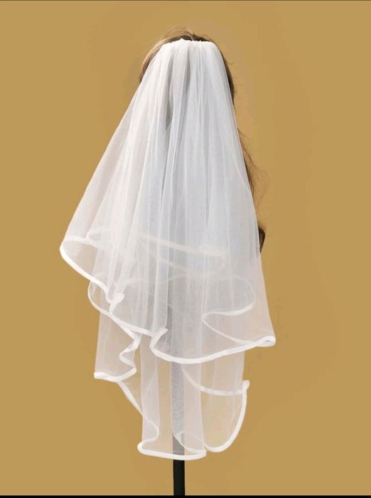 Сватбен воал с кант