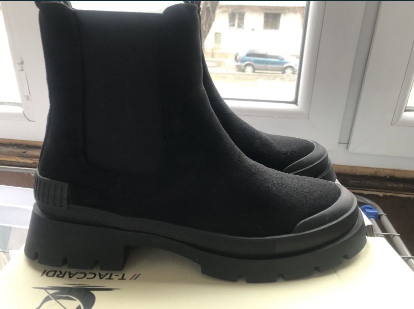 Женские ботинки замш