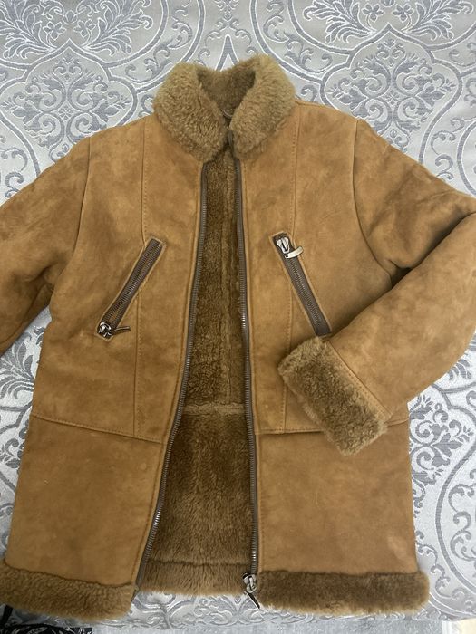 Дубленка - детская , натуральная , легкая, фасон-пилот, теплая