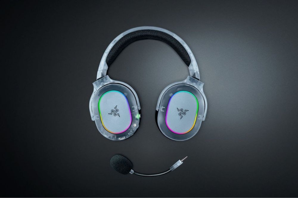 Razer Barracuda X Chroma Phantom white