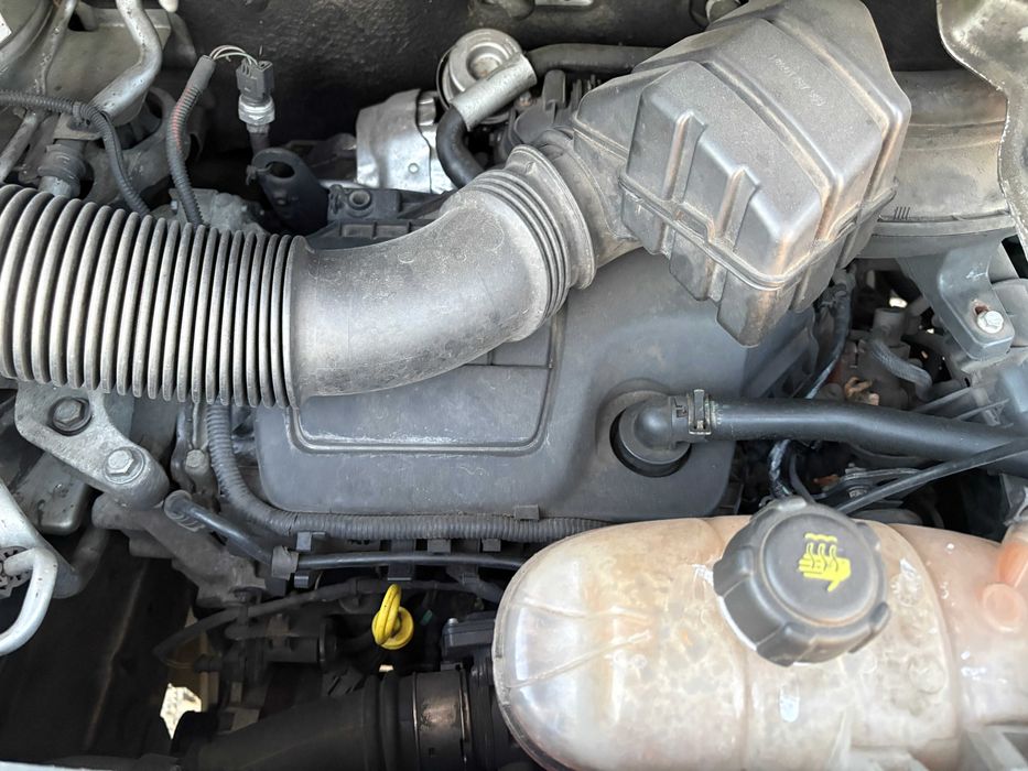 Scaun Bancheta Fete usi Timonerie Cotiera Pedalier RENAULT TRAFIC 3 1.6 dci 2015 EURO 5