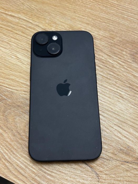 Продам Iphone 15