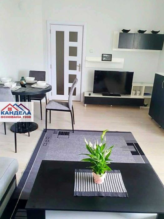 Продава се Двустаен апартамент в Пловдив, Кършияка - 60 кв.м за 1012 €/кв.м - Снимка #2