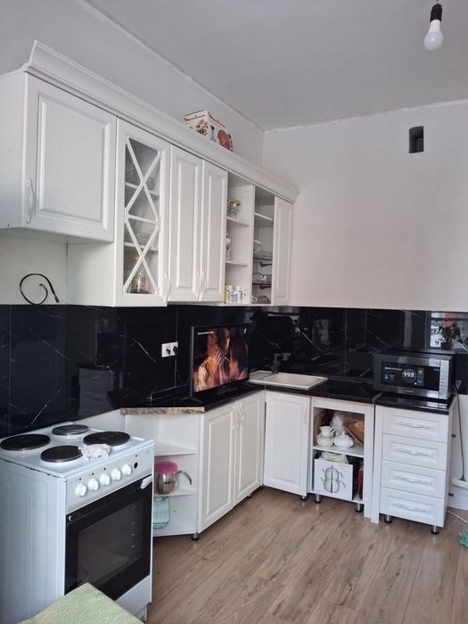 Кухонная мебель продам